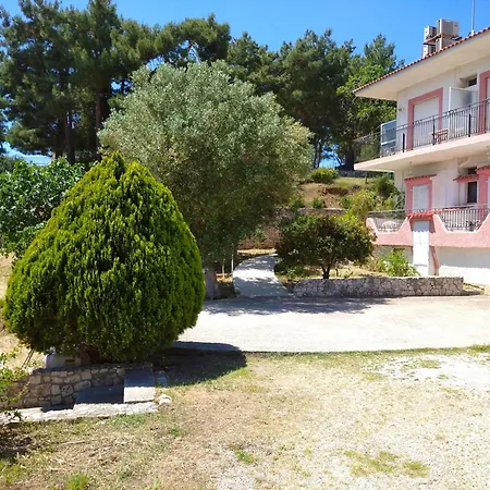 Kapandriti Guest house *